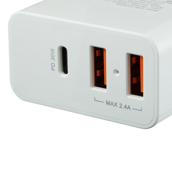 canyon-h-08-universal-3xusb-ac-charger-in-wall-with-over-vol-62750-cne-cha08w.webp